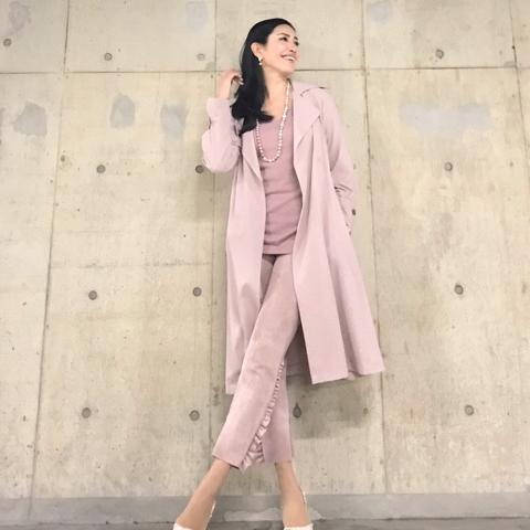足首を細く見せるZARAのパンツ