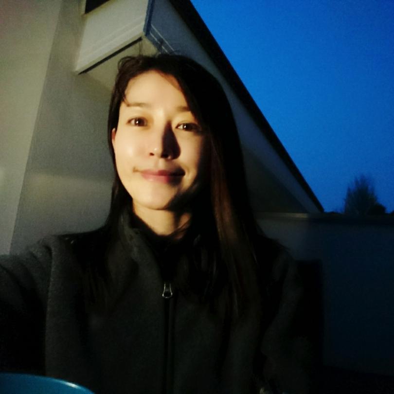 細川直美 屋上でバーベキュー