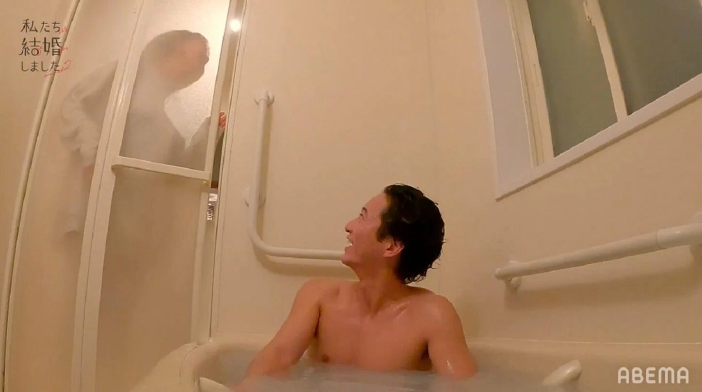 トリンドル玲奈、浅香航大の入浴中にのぞき見