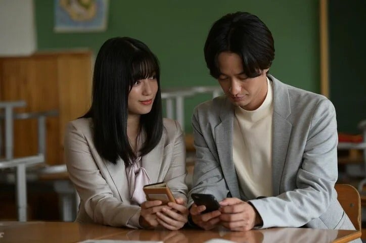 色っぽく近づき…狙った男は逃さない！“魔性”の石井杏奈、女の戦い