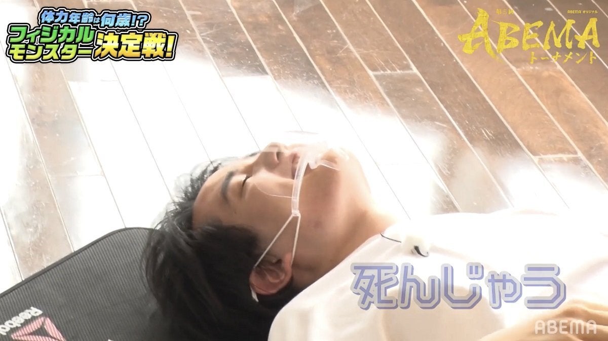 ハードな動きに悶絶する佐々木勇気七段