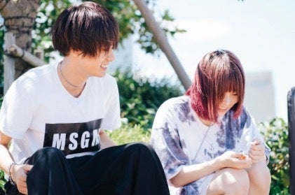 両想いに亀裂…目を見ず会話、温度差が浮き彫りに