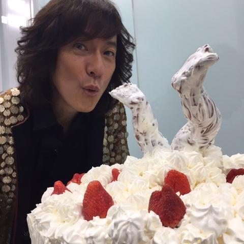 ユカイ 世界一恐ろしいケーキ